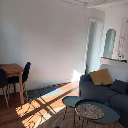 Apartmán Tres Parisien Et Ensoleille