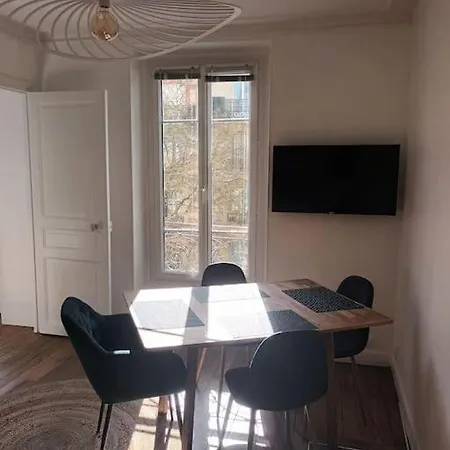 Tres Parisien Et Ensoleille Appartement *