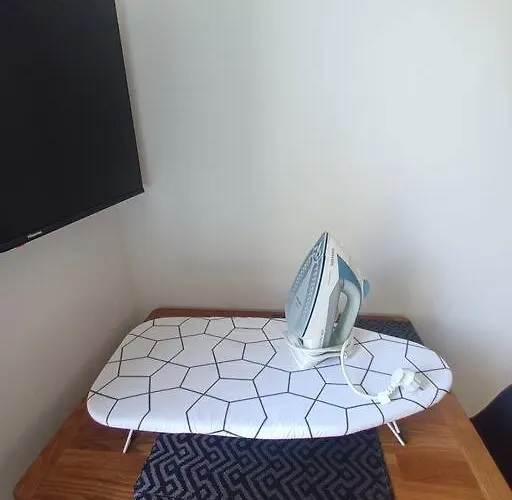 Tres Parisien Et Ensoleille 巴黎