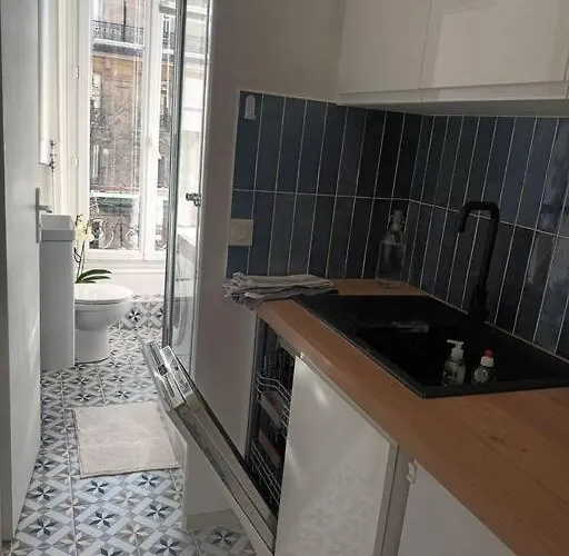 Tres Parisien Et Ensoleille *